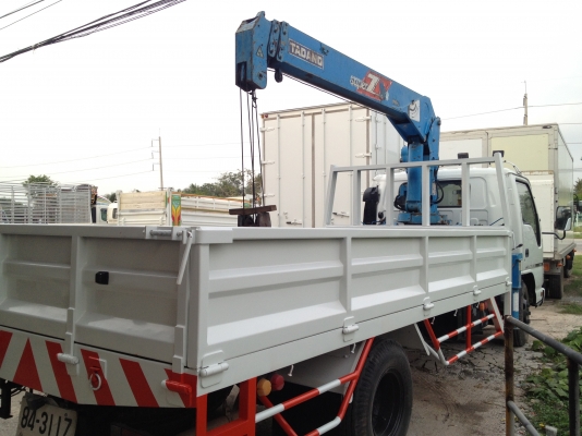 ขาย 6 ล้อ ISUZU NPR 130 ติดเครน 3 ตัน 3 ปลอก ขาย 6 ล้อ ISUZU NPR 130 ติดเครน 3 ตัน 3 ปลอก