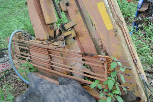 HEAB 3  ตัน สามท่อน  ยังใช้งานได้  พร้อมขายค่ะ