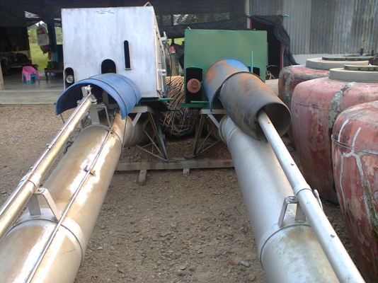 เครื่องสูบน้ำ6สูบISUZU-6BFท่อหน้า14-15นิ้วยาว4วาครับมีเกียร์ทดพร้อมใช้งานสภาพเหมือนใหม่ครับใช้งานน้อยมากแค่ปีเดียวครับสแตนเลสทั้งเส้น