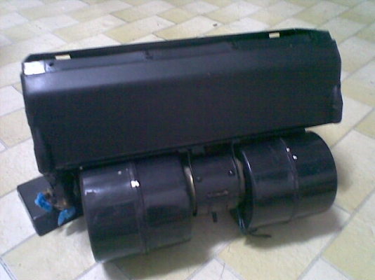 ขายตู้แอร์ BMW e30 แท้