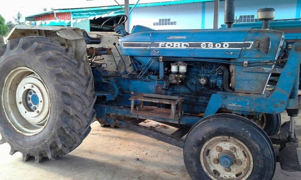 ขายฟร์อดรุ่น6600สวยเดิมมากๆครับ  ตัวสวยไม่มีตำหนิ ยางสวยใหม่ๆ 4 เส้น