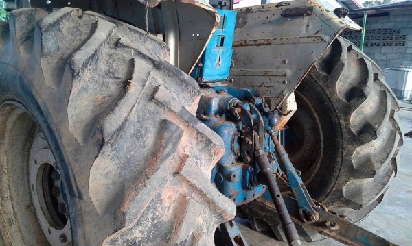 ขายฟร์อดรุ่น6600สวยเดิมมากๆครับ  ตัวสวยไม่มีตำหนิ ยางสวยใหม่ๆ 4 เส้น