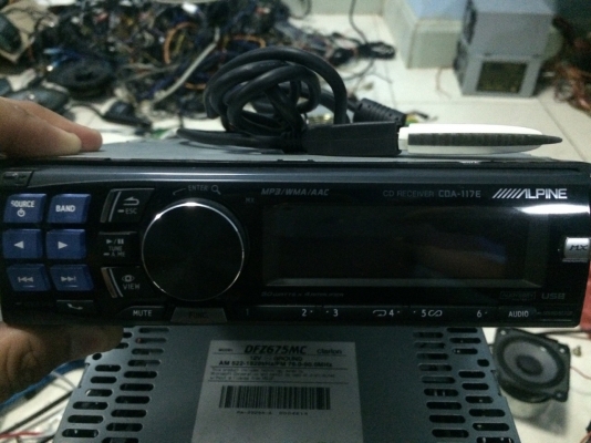 Alpine CDA-117E 24Bit รุ่นใหญ่ USB Ipod MP3 CD FMคลื่นไทย ปรีเอ้า3ชุด พร้อมสายต่อUSBแท้ สภาพสวยมาก มือ2
