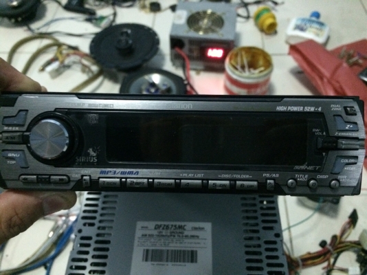 Clarion DXZ735MP 24Bit 4V MP3 CD FMคลื่นไทย AUX ปรีเอ้า3ชุด ไฟ7สี มือ2