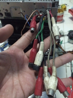 Clarion DXZ735MP 24Bit 4V MP3 CD FMคลื่นไทย AUX ปรีเอ้า3ชุด ไฟ7สี มือ2 Clarion DXZ735MP 24Bit 4V MP3 CD FMคลื่นไทย AUX ปรีเอ้า3ชุด ไฟ7สี มือ2