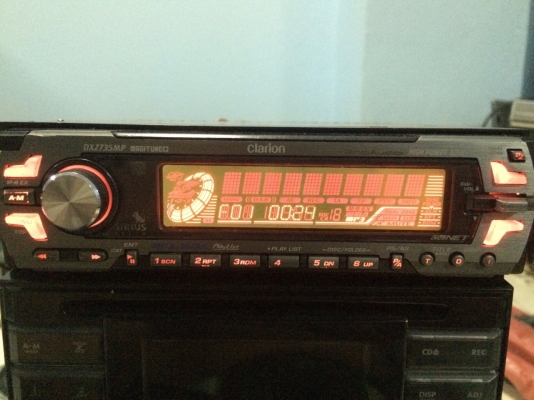 Clarion DXZ735MP 24Bit 4V MP3 CD FMคลื่นไทย AUX ปรีเอ้า3ชุด ไฟ7สี มือ2 Clarion DXZ735MP 24Bit 4V MP3 CD FMคลื่นไทย AUX ปรีเอ้า3ชุด ไฟ7สี มือ2