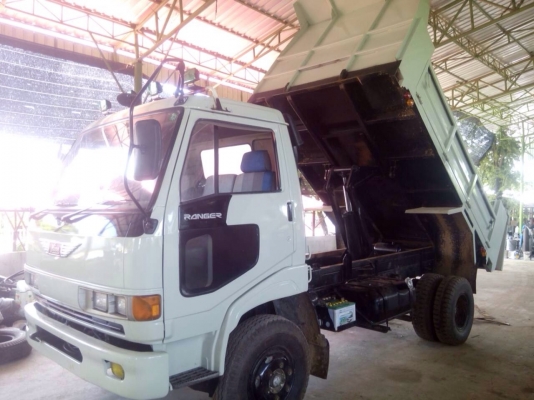 รถดั้มต่อไหม่หมด  เครื่องEH 700.  6 เกียร์เดินหน้า เบรคจิ๊ฟี่พวงมาลัยpower