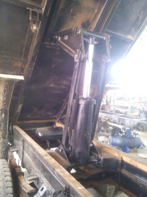 รถดั้มต่อไหม่หมด  เครื่องEH 700.  6 เกียร์เดินหน้า เบรคจิ๊ฟี่พวงมาลัยpower