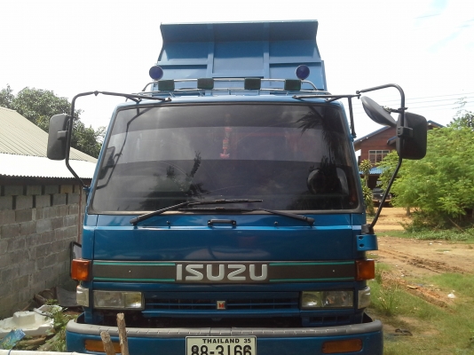 ขอฃฃขอบคุณเสี่ยใจดีจากลพบุรี และทีมงาน truck2hand มากครับขายหกล้อดั้ม 195 พาวเวอร์ ทิฟฟี่ ยางใหม่ดี คัชซีสวยมากๆ