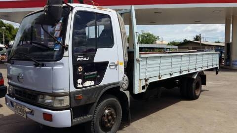 หกล้อ ฮีโน้ FC4JJ -145 ปี40 ห้างแท้ เบครทิฟฟี ช่วงยาว 5.50 ม.สภาพสวยบางเดิมไม่มีชน ทะเบียนพร้อมโอน ราคา 535,000บ ต่อรองได้