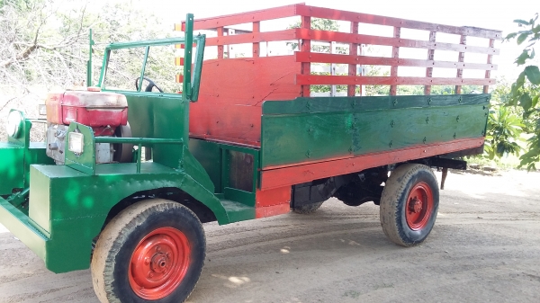 จัดส่งพี่ อ.นครไทยครับ ขายรถอีแต๋น เครื่องยันม่าร์18แรง สวย ลากข้าวลากมัน พร้อมใช้งาน