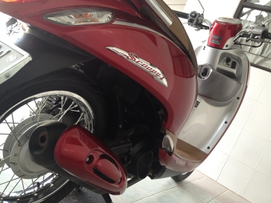 Scoopy-i ลายClassic โฉมปัจจุบัน วิ่ง4000 ปลายปี57 (ของแถม 4 รายการ)