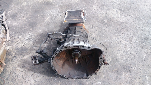 ขายเกียร์รถตู้โตโยต้า 3L 5L