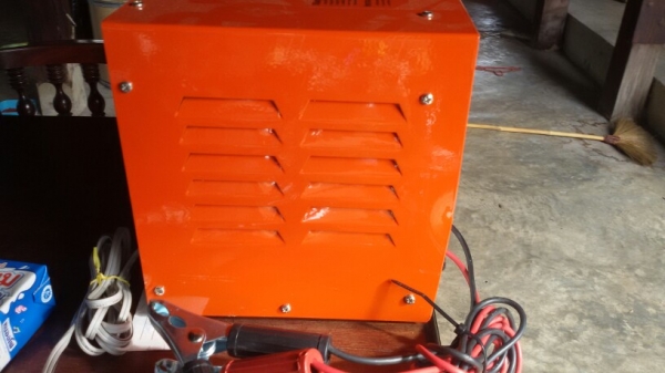 ตู้ชาร์ตแบตเตอรี่