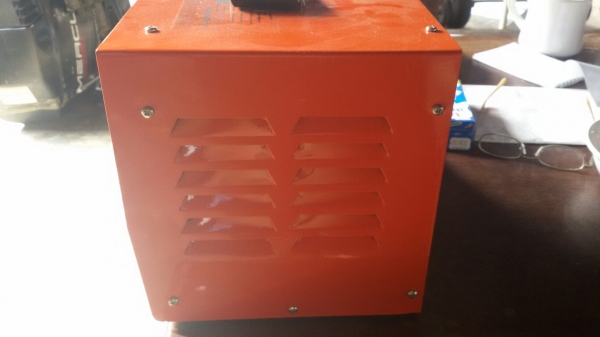 ตู้ชาร์ตแบตเตอรี่