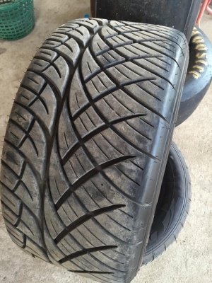 Nitto 420s ขายล้อพร้อมยาง 295/50/15 ปี 14 ดอกยาง90\%