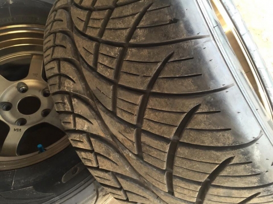 Nitto 420s ขายล้อพร้อมยาง 295/50/15 ปี 14 ดอกยาง90\%