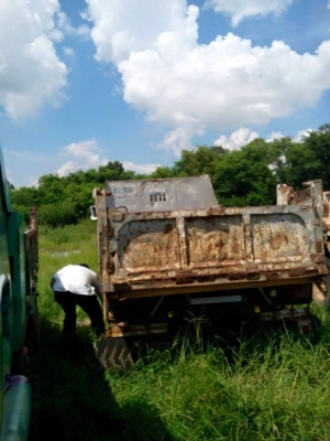 ขายดั้มKM310 เครื่องEQ100 เครื่องดี เฟืองท้าย F หน้าหลัง สภาพพร้อมใช้งาน เอกสารพร้อมโอน สนใจโทร 090-8588220คุณนะ 093-3258446คุณบิว ID:narong498 หรือเข้าดูสินค้าอื่นๆได้ที่ www.truck.in.th/498 หรือเพจFacebook ณรงค์ ซื้อขายรถมือสอง (เว็บไซต์ส่วนตัว) หรือFac