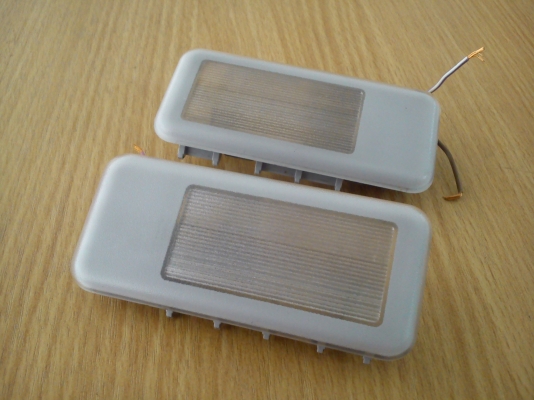 ฟแผงประตูของรถ BMW แท้ ยี้ห้อHELLA