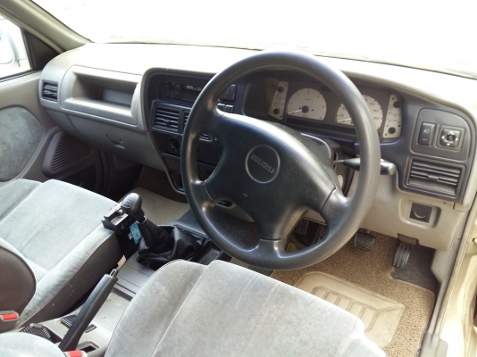 ขายอีซูซุ แค็ป ดรากอนอาย มือเดียว ตัวท้อป 3.0 SLX  ปี2001