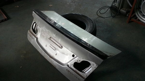 สปอยเล่อร์ฝาท้าย แบบแนบ Civic FD