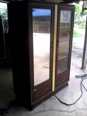 ตู้ผ้าไม้สักเก่า ตู้ผ้าไม้สักเก่า