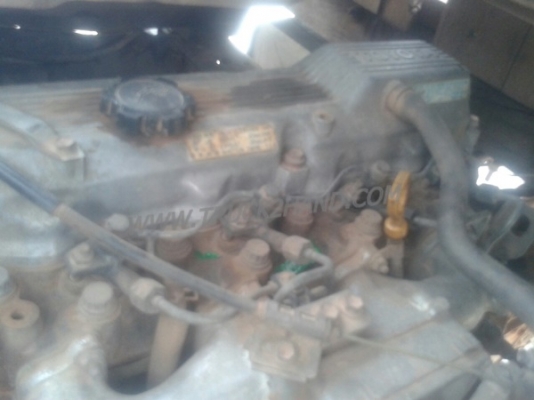 รถบรรทุก 6 ล้อ TOYOTA  รุ่น DYNA เครื่อง 4 สูบ  115 แรง คัชซี BU 141 น๊อต 5 ตัว