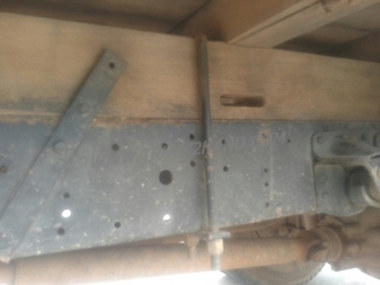 รถบรรทุก 6 ล้อ TOYOTA  รุ่น DYNA เครื่อง 4 สูบ  115 แรง คัชซี BU 141 น๊อต 5 ตัว