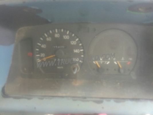 รถบรรทุก 6 ล้อ TOYOTA  รุ่น DYNA เครื่อง 4 สูบ  115 แรง คัชซี BU 141 น๊อต 5 ตัว