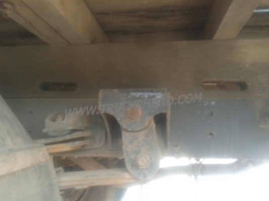 รถบรรทุก 6 ล้อ TOYOTA  รุ่น DYNA เครื่อง 4 สูบ  115 แรง คัชซี BU 141 น๊อต 5 ตัว