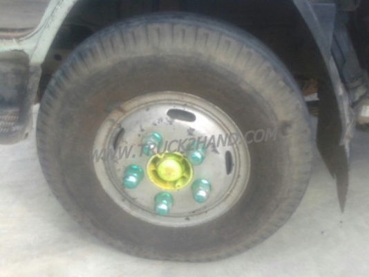 รถบรรทุก 6 ล้อ TOYOTA  รุ่น DYNA เครื่อง 4 สูบ  115 แรง คัชซี BU 141 น๊อต 5 ตัว