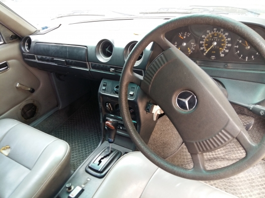 ขายรถเบนซ์ w123 ขับดี ถูก