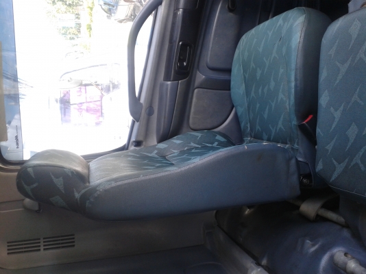 ขายหกล้อ HINO mega fc 150 แรง  อินเตอร์ เทอร์โบพวงมาลัยเพาเวอร์แอร์เย็นเจี๊ยบเบรคทิพฟี่