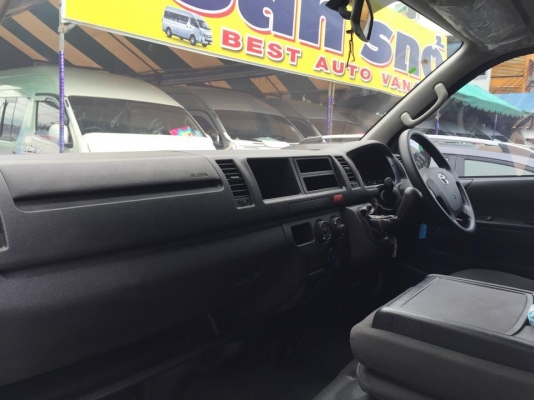 โทร0877758887นางเบสท์รถตู้ท่าพระขายรถตู้ดีเซล3.0ปี14สีขายเบาะสี่แถวเดิมๆ