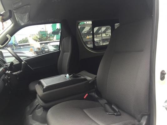 โทร0877758887นางเบสท์รถตู้ท่าพระขายรถตู้ดีเซล3.0ปี14สีขายเบาะสี่แถวเดิมๆ