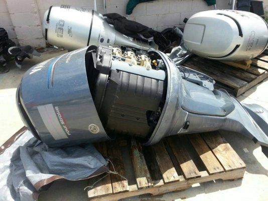 เครื่อง Yamaha 4 Stroke 200hp ปี06 สภาพเดิมๆจากสหรัฐอเมริกา นำเข้าจากสหรัฐอเมริกา