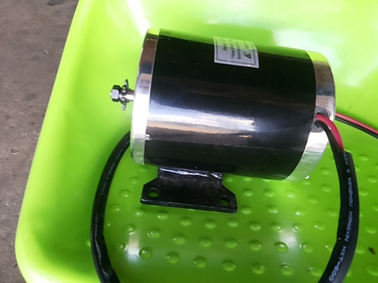 มอเตอร์24โวลล์500wของใหม่ 1850บ. มอเตอร์24โวลล์500wของใหม่ 1850บ.