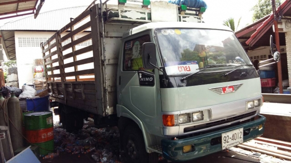 หกล้อ ฮีโน้ ซุปเปอร์เสีย FC120 ปี39 กระจกไฟฟ้า แอร์ เวอร์ ช่วงยาว5.50ม สภาพสวยกรกริบ ทะเบียนพร้อมโอน