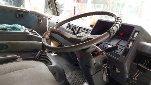 หกล้อ ฮีโน้ ซุปเปอร์เสีย FC120 ปี39 กระจกไฟฟ้า แอร์ เวอร์ ช่วงยาว5.50ม สภาพสวยกรกริบ ทะเบียนพร้อมโอน