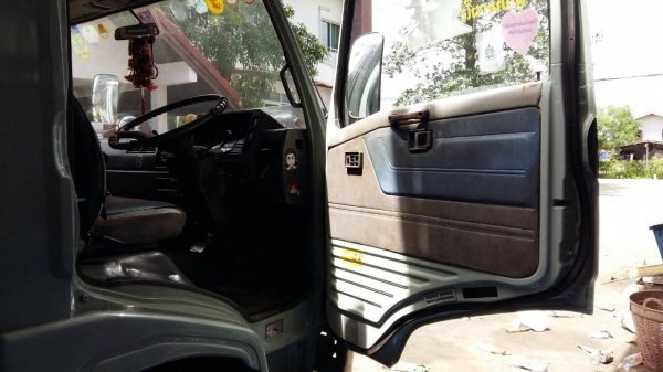 หกล้อ ฮีโน้ ซุปเปอร์เสีย FC120 ปี39 กระจกไฟฟ้า แอร์ เวอร์ ช่วงยาว5.50ม สภาพสวยกรกริบ ทะเบียนพร้อมโอน