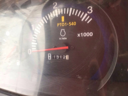 คูโบต้า4708 พร้อมอุปกรณ์3ชิ้น คูโบต้า4708 พร้อมอุปกรณ์3ชิ้น