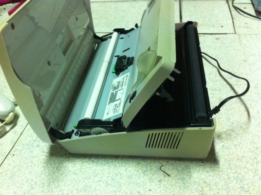 โทรศัพท์และโทรสาร SANYO จากญี่ปุ่น ถ่ายเอกสารได้ ใช้กระดาษความร้อนแบบเป็นม้วน