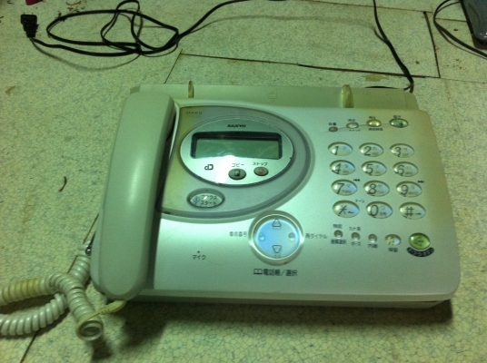 โทรศัพท์และโทรสาร SANYO จากญี่ปุ่น ถ่ายเอกสารได้ ใช้กระดาษความร้อนแบบเป็นม้วน