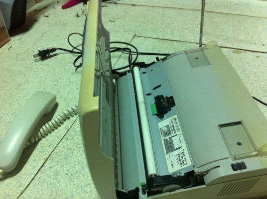 โทรศัพท์และโทรสาร SANYO จากญี่ปุ่น ถ่ายเอกสารได้ ใช้กระดาษความร้อนแบบเป็นม้วน