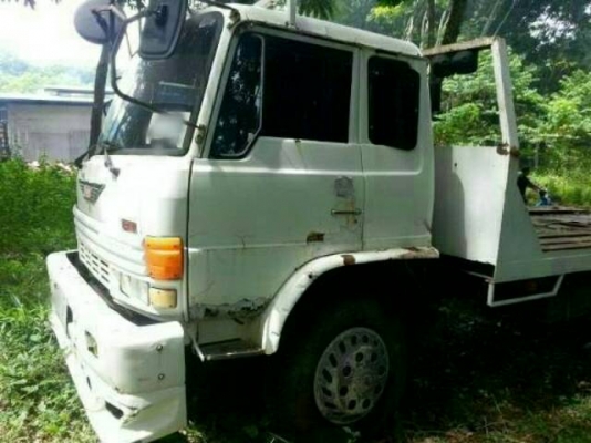 Hino f18 รถ10 ล้อท้ายลาด