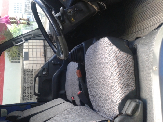 ขายหกล้อ ISUZU NQR 130 แรง เทอร์โบ + แอร์ + พาเวอร์ ปี 47 ยาว 5.5 เมตร