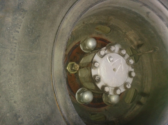 ขายหกล้อ ISUZU NQR 130 แรง เทอร์โบ + แอร์ + พาเวอร์ ปี 47 ยาว 5.5 เมตร