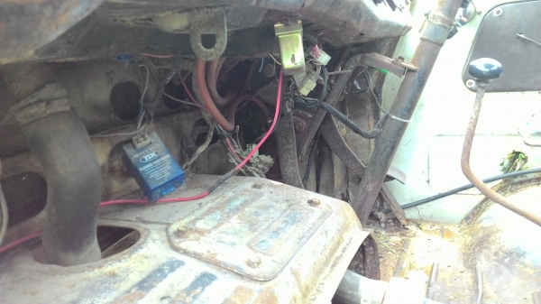 ขายHINO KM310 เครื่อง 6 สูบ 90  แรงกระบะยาว 4.3 เมตร ต่อรองได้ครับ0876743909