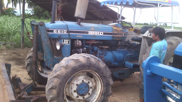 ขายรถไถฟอดร์6610  4x4คานหน้าคาลาโล่    มีดันหน้าไคเฮงหลีหาง7ซีเอ็มที0810076640