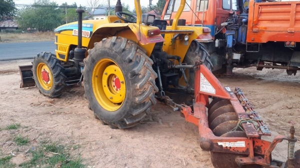 ขายรถไถแทรคเตอร์ ทะเลทอง 4×4 T55สภาพพร้อมใช้งาน ช่วงล่างดี อุปกรณ์ใบดัน ฝานหลัง ระบบแตรลม สภาพพร้อมใช้งานทะเบียนพร้อม พ.เพาเวอร์ ขายรถไถแทรคเตอร์ ทะเลทอง 4×4 T55สภาพพร้อมใช้งาน ช่วงล่างดี อุปกรณ์ใบดัน ฝานหลัง ระบบแตรลม สภาพพร้อมใช้งานทะเบียนพร้อม พ.เพาเวอร์